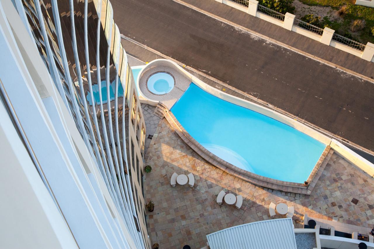 Loddey'S Self Catering Apartments - By Beach Collection Strand Esterno foto